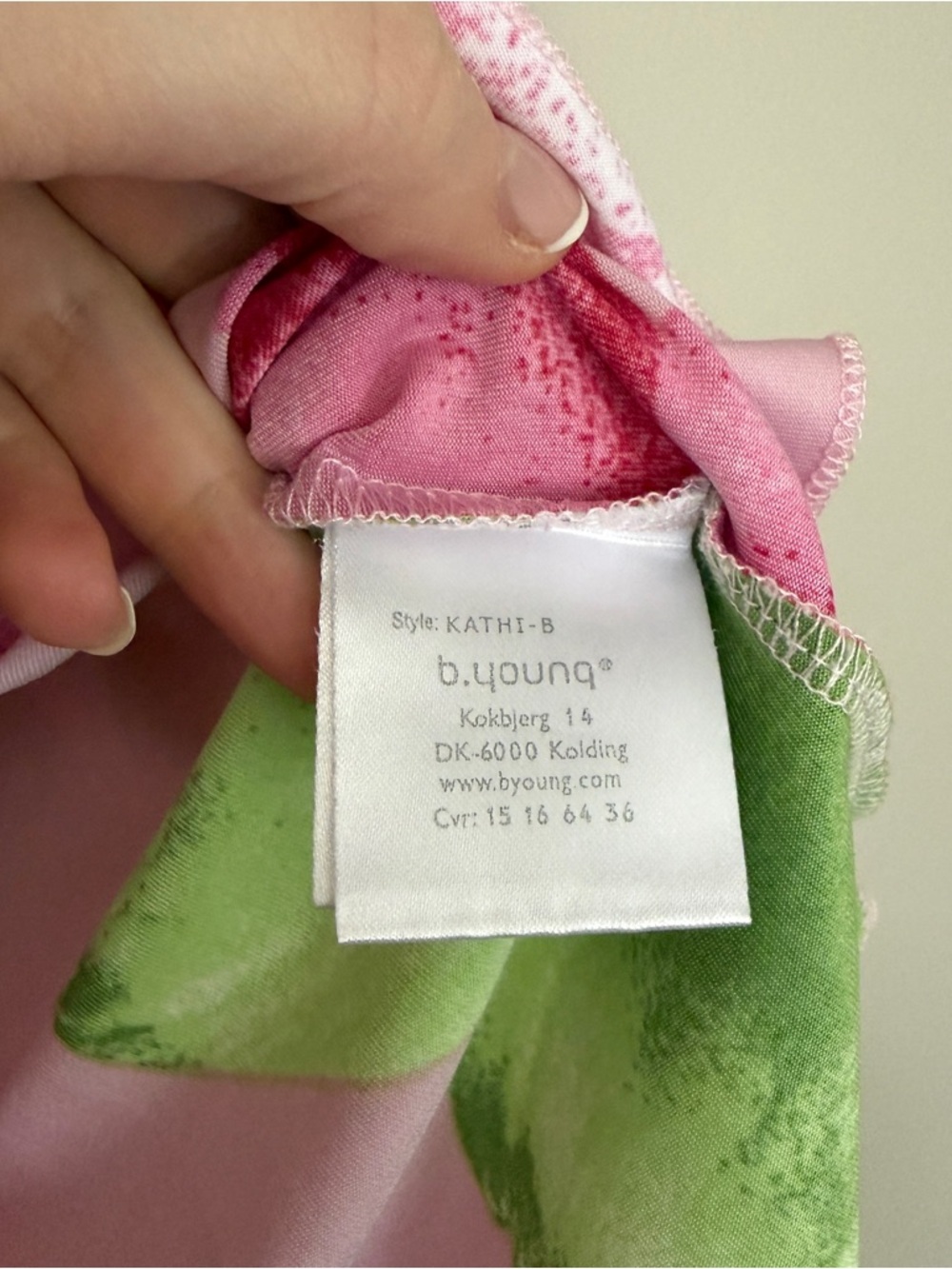 Y2K Pink Floral Short Sleeve Top 2000s Euro Summer Girly - Picture 8 of 9